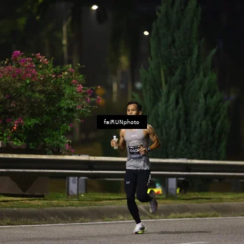 Runner Photo 6173088