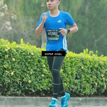 Runner Photo 6173114