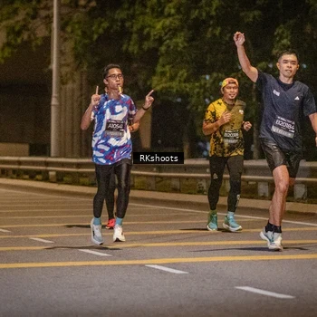 Runner Photo 6173128