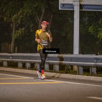 Runner Photo 6173265