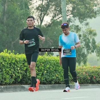 Runner Photo 6173286