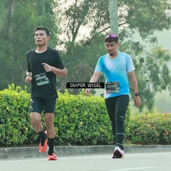 Runner Photo 6173298