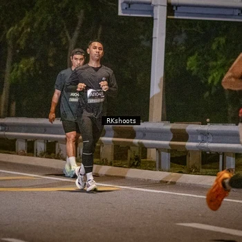 Runner Photo 6173303