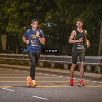Runner Photo 6173344