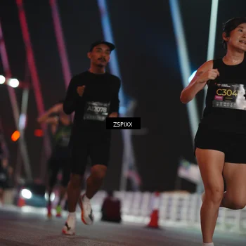 Runner Photo 6173375