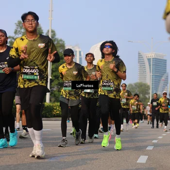 Runner Photo 6173457