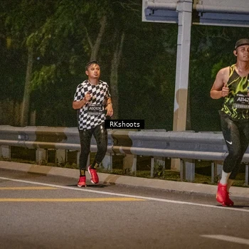 Runner Photo 6173484