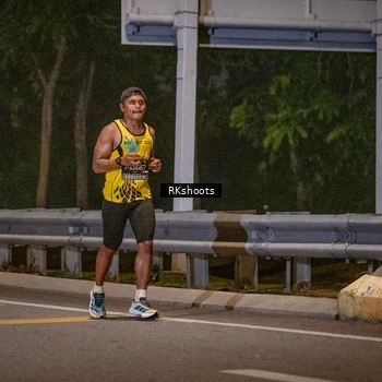 Runner Photo 6173485