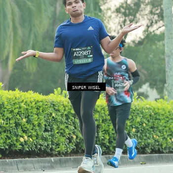 Runner Photo 6173517
