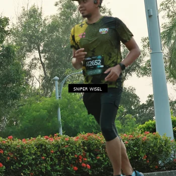 Runner Photo 6173557