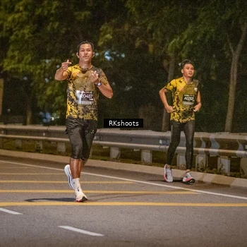 Runner Photo 6173561