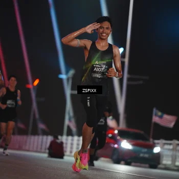 Runner Photo 6173619
