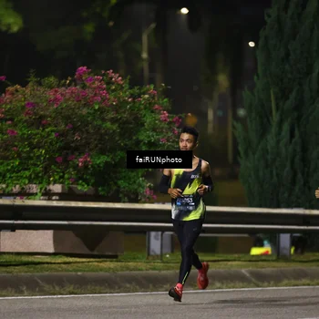 Runner Photo 6173645