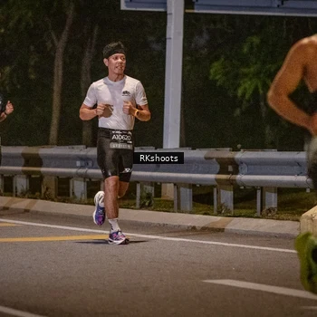 Runner Photo 6173663