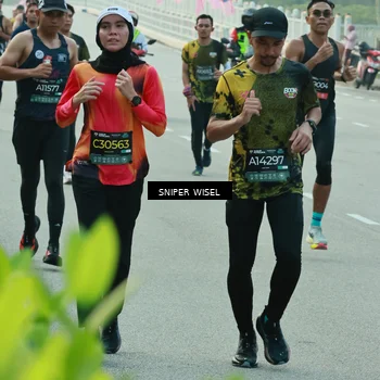 Runner Photo 6173711