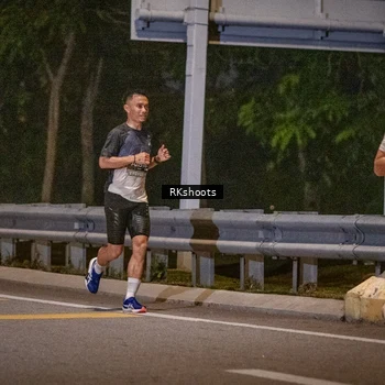 Runner Photo 6173741