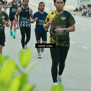 Runner Photo 6173751