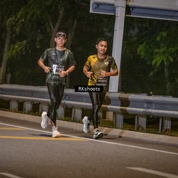 Runner Photo 6173774