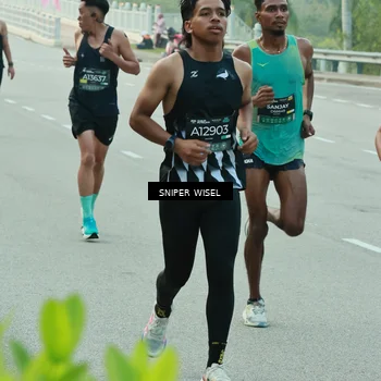 Runner Photo 6173775
