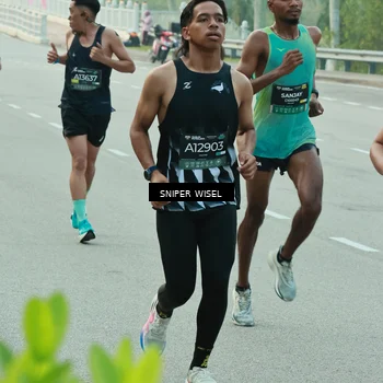 Runner Photo 6173789