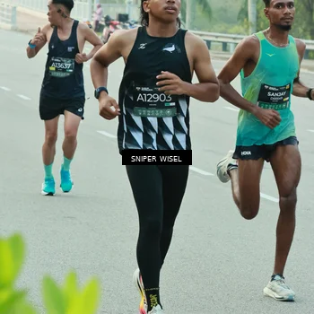 Runner Photo 6173799