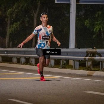 Runner Photo 6173807