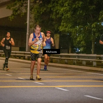 Runner Photo 6173821