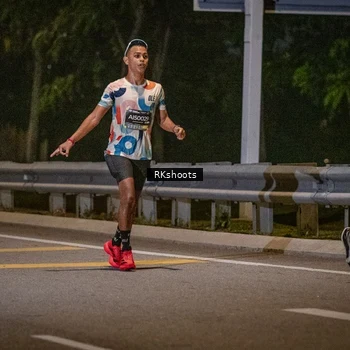 Runner Photo 6173836