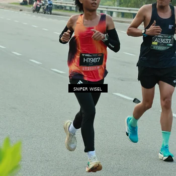 Runner Photo 6173840