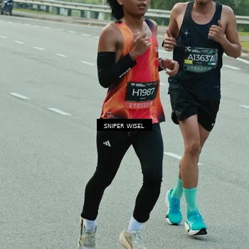 Runner Photo 6173846