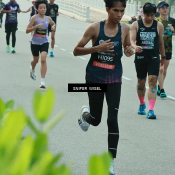 Runner Photo 6173848