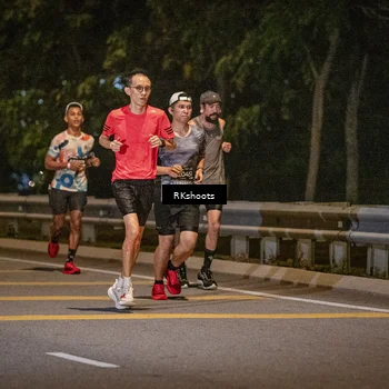 Runner Photo 6173859