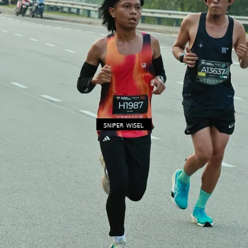 Runner Photo 6173860