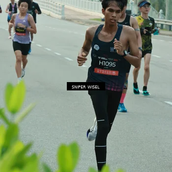 Runner Photo 6173895