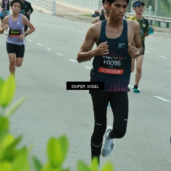 Runner Photo 6173910