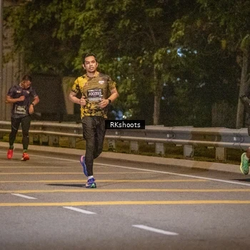 Runner Photo 6173912