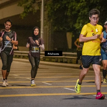 Runner Photo 6173945
