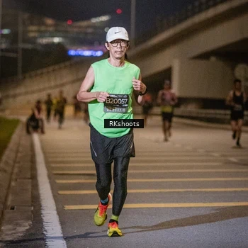 Runner Photo 6173949