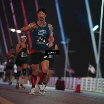 Runner Photo 6174001