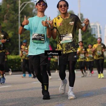 Runner Photo 6174022