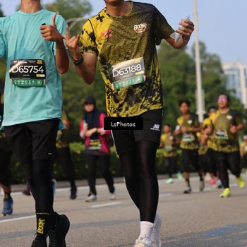 Runner Photo 6174050