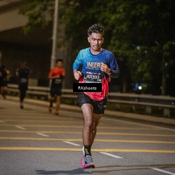 Runner Photo 6174069