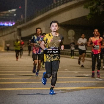Runner Photo 6174093