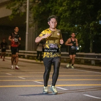 Runner Photo 6174108