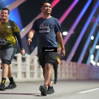 Runner Photo 6174111