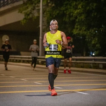 Runner Photo 6174119