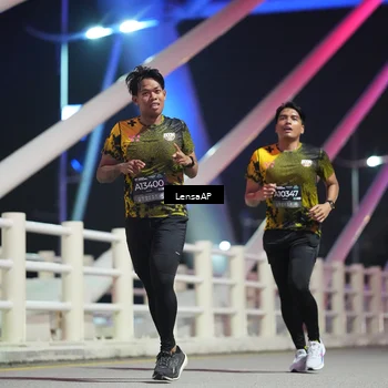 Runner Photo 6174130