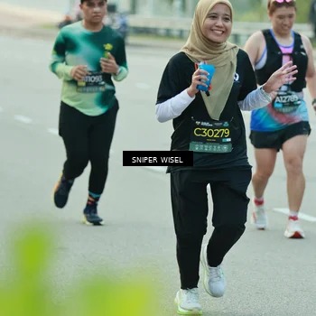 Runner Photo 6174156