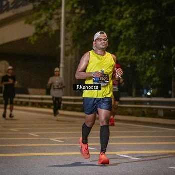 Runner Photo 6174159