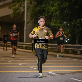 Runner Photo 6174171
